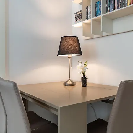 Elegant In The Heart Of Daire