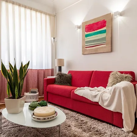 Elegant In The Heart Of Milano